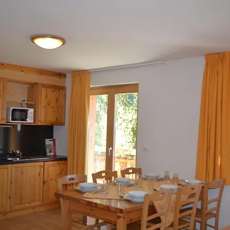 Pracondu 2 101 - Outdoor & Fun 6 Pers ננדה