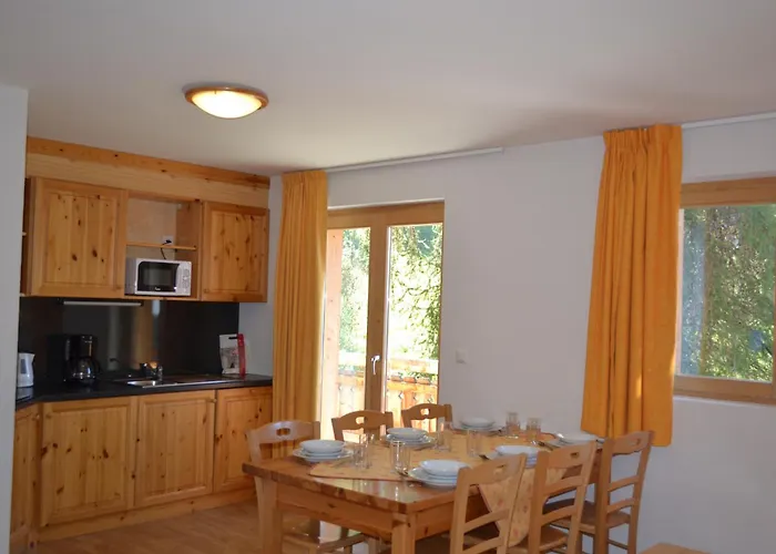 Pracondu 2 101 - Outdoor & Fun 6 Pers 넨다즈